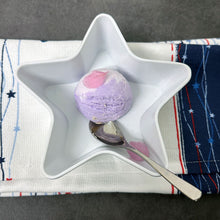 Load image into Gallery viewer, White Patriotic Star 5.75" Dessert Bowls, Set of 4