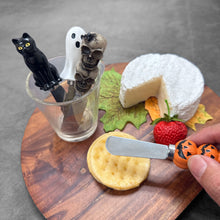 Load image into Gallery viewer, Halloween Cheese Spreader Set of 4