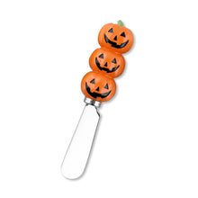Load image into Gallery viewer, Jack-o'-lantern Cheese Spreader Set of 4