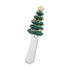 Load image into Gallery viewer, Holiday Trees Cheese Spreader Set of 4