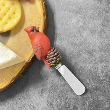 Load image into Gallery viewer, Winter Cardinals Cheese Spreader Set of 4
