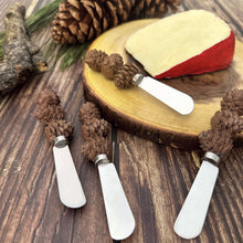 Load image into Gallery viewer, Pine Cones Cheese Spreader Set of 4