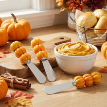 Load image into Gallery viewer, Pumpkins Cheese Spreader Set of 3
