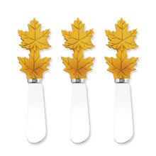 Load image into Gallery viewer, Maples Cheese Spreader Set of 3