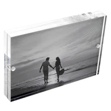 Load image into Gallery viewer, Acrylic 4 x 6 Magnetic Block Picture Frames