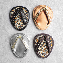 Load image into Gallery viewer, Drinkwear 4-Piece Bling Flip Flop Coaster