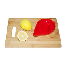 Load image into Gallery viewer, Gourmet Art Hand Squeezer, Red